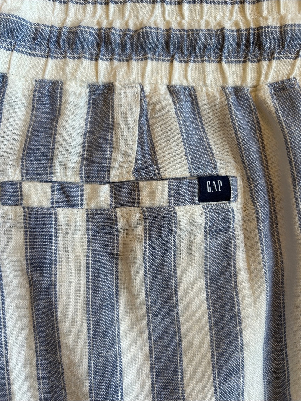 GAP Shorts - Picture 8 of 8